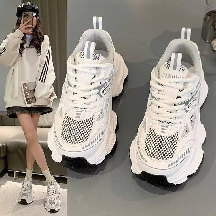 Retro Student Lightweight Heightening Platform Sneakers Women's 2024 Autumn New Hong Kong Style Showing Feet Small Casual Dad Shoes