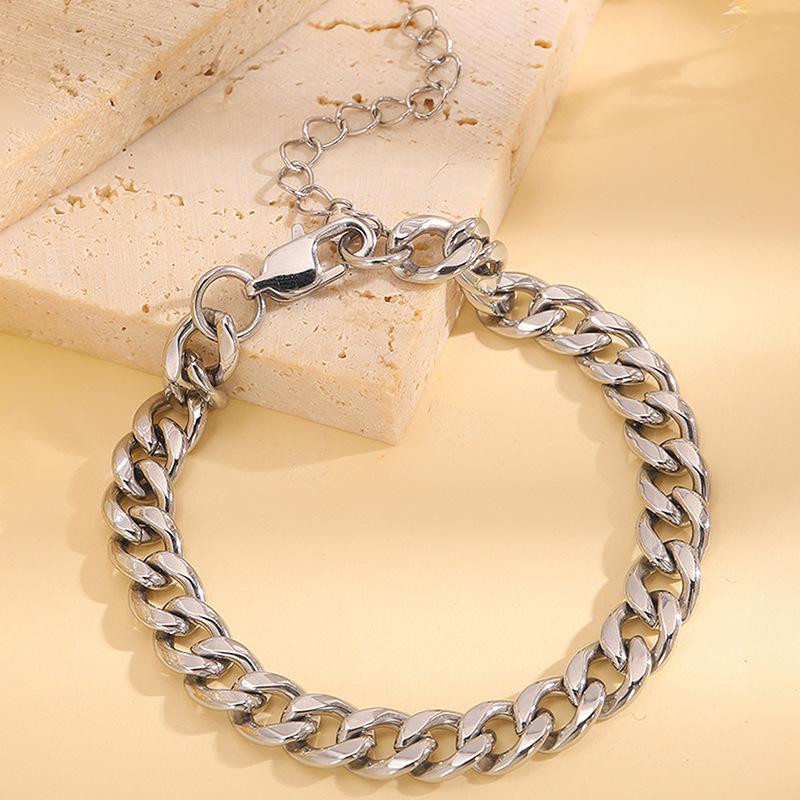 Best-selling stainless steel bracelets for couples, personalized style ins Simple and elegant thick chain titanium steel jewelry