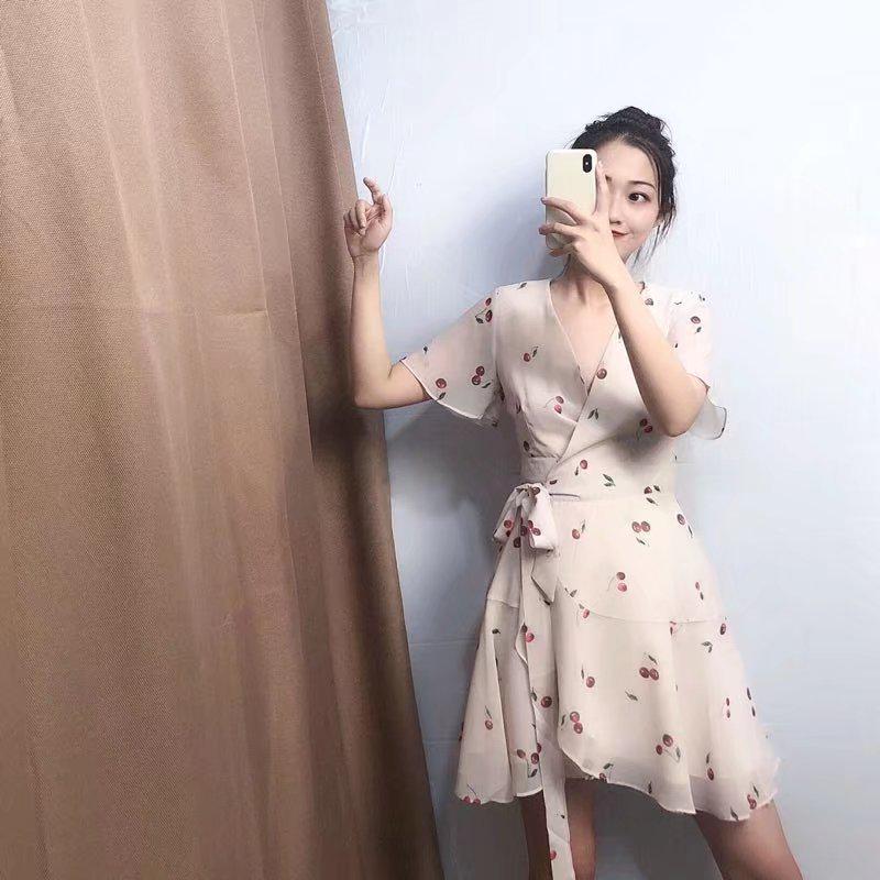 Платье YPFF French Retro Cherry Print с V-образным вырезом и оборками