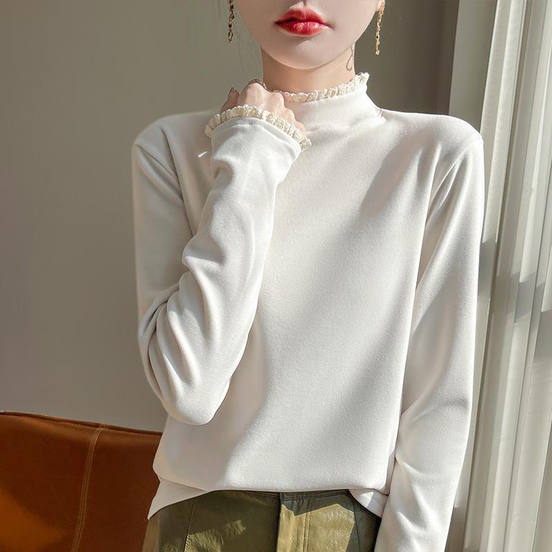 A New Thickened, Soft and Semi-high Neck Top From Spring and Autumn, Paired with A Stylish and Slimming Base Layer for Women
