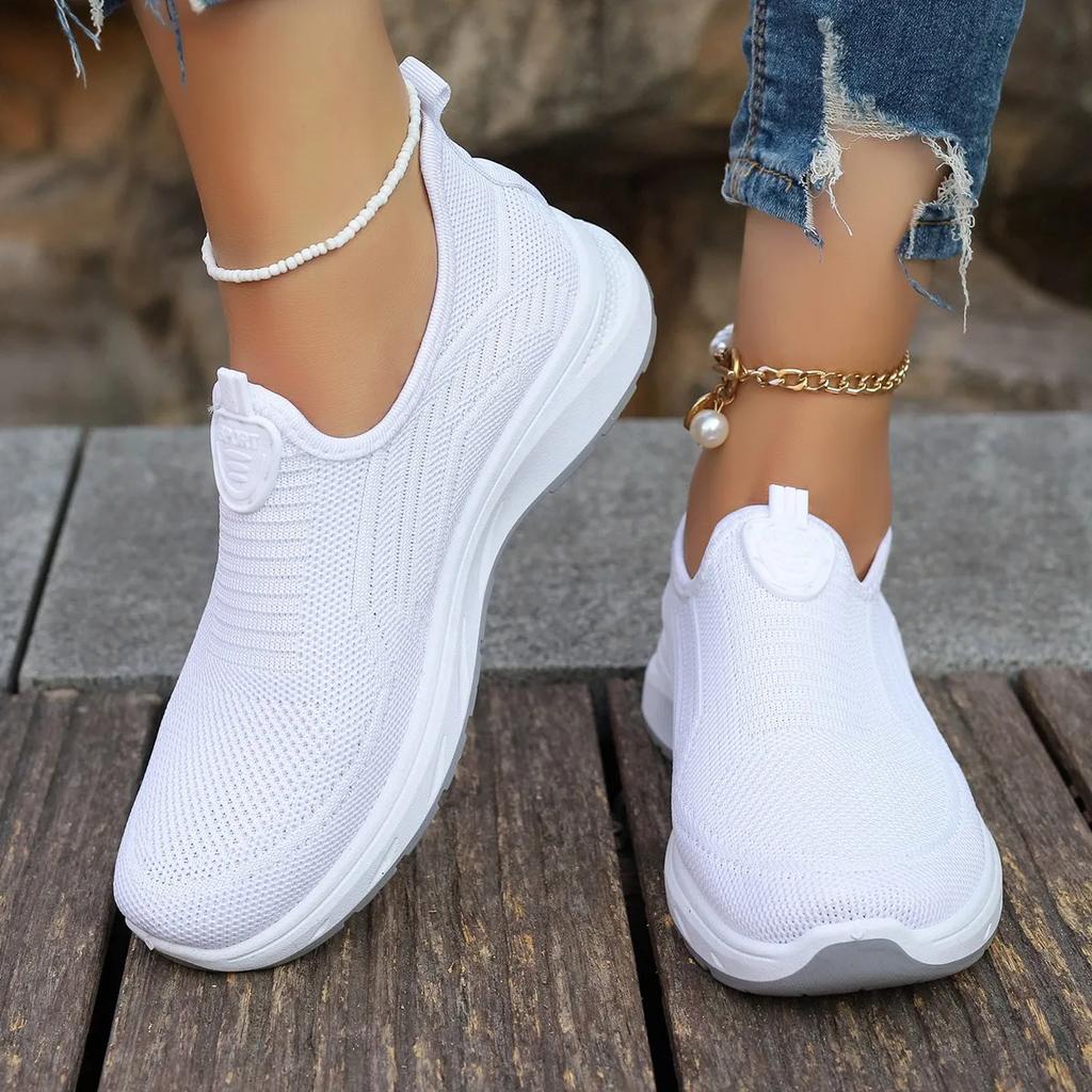 Fashion Spring Summer New Mesh Breathable Large Size Casual Shoes for Women Soft Sole Lightweight Sports Shoes Non-slip Sneakers2025