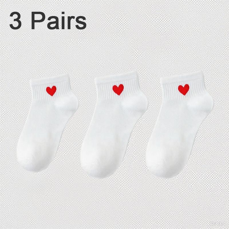 Прекрасные хлопковые носки с сердечками Женские летние модные черные белые спортивные короткие носки для девочек Милый стиль Низкие носки-лодочки