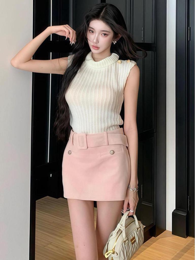 Korean Style Elegant Corduroy A-line Winter Skirt with Belt for Women - Slimming Bodycon Short Skirt