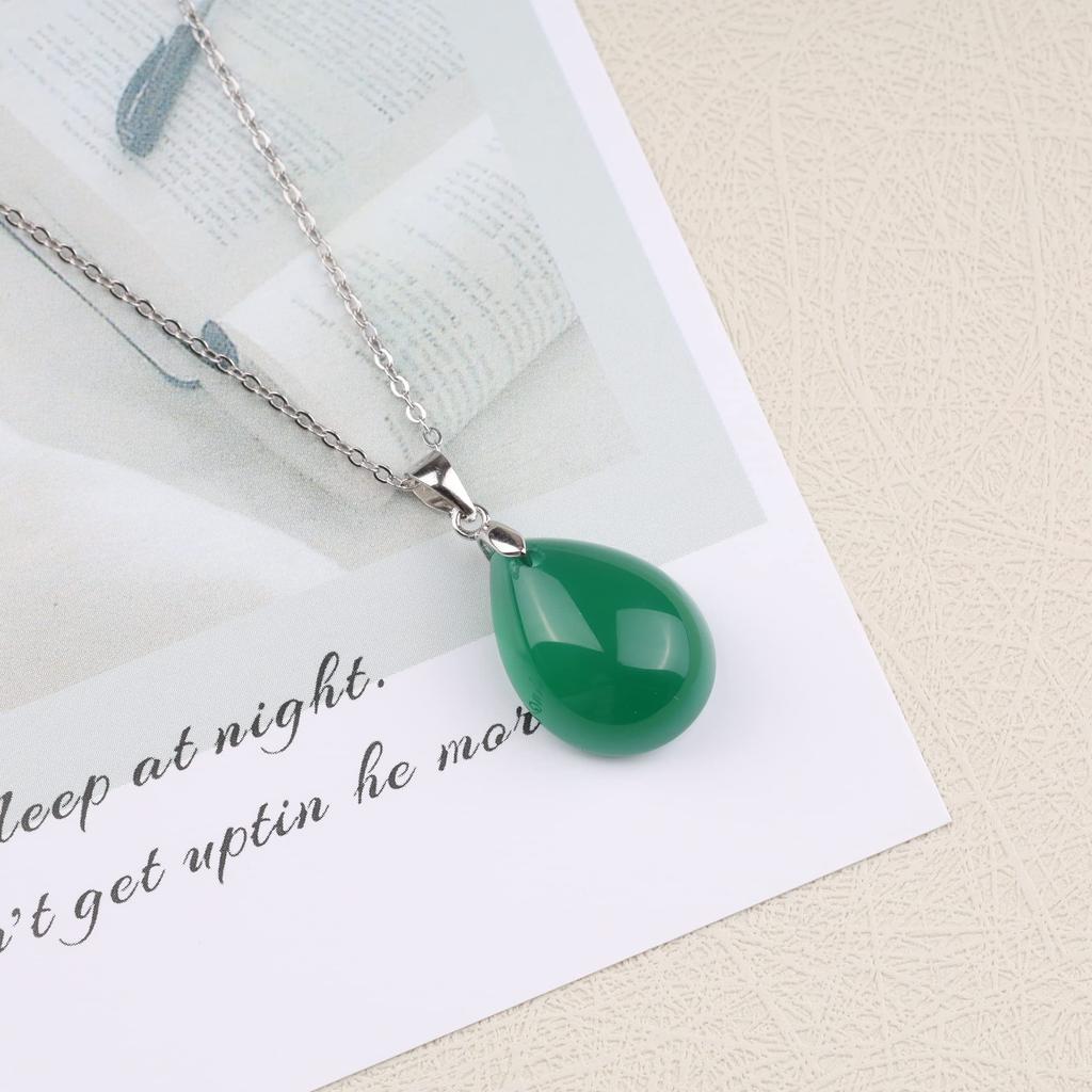 GAVU Green Agate Teardrop Silver 925 Power Stone Necklace for Women