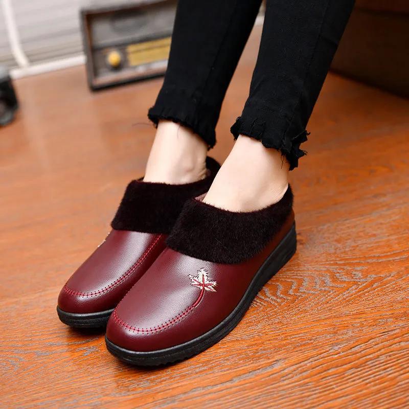 Winter Cotton Shoes, Middle-aged and Elderly Women's Shoes, Flat-bottomed Plus Velvet Warm Leather Shoes for The Elderly, Soft-soled and Non-slip