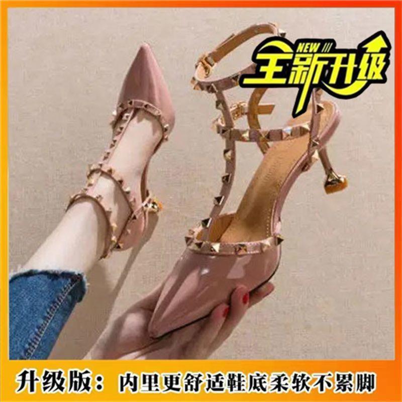 2024 Интернет-знаменитость, новая мягкая подошва, не уставшие ноги, корейские женские сандалии, односложная пряжка, легкие, дышащие, высокие каблуки