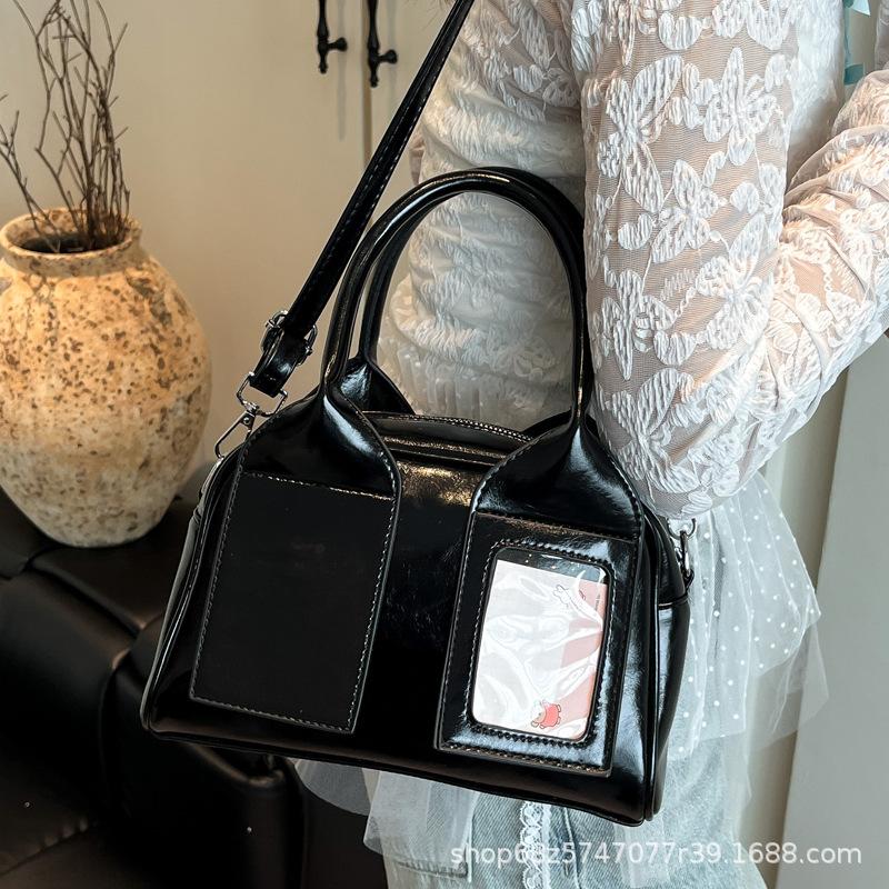 Korean Fashion Small Square Bag Women's Handbag 2025 New Simple Pocket Versatile Shoulder Crossbody Bag