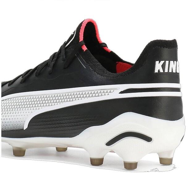 Puma King Ultimate FG/AG Football Boots