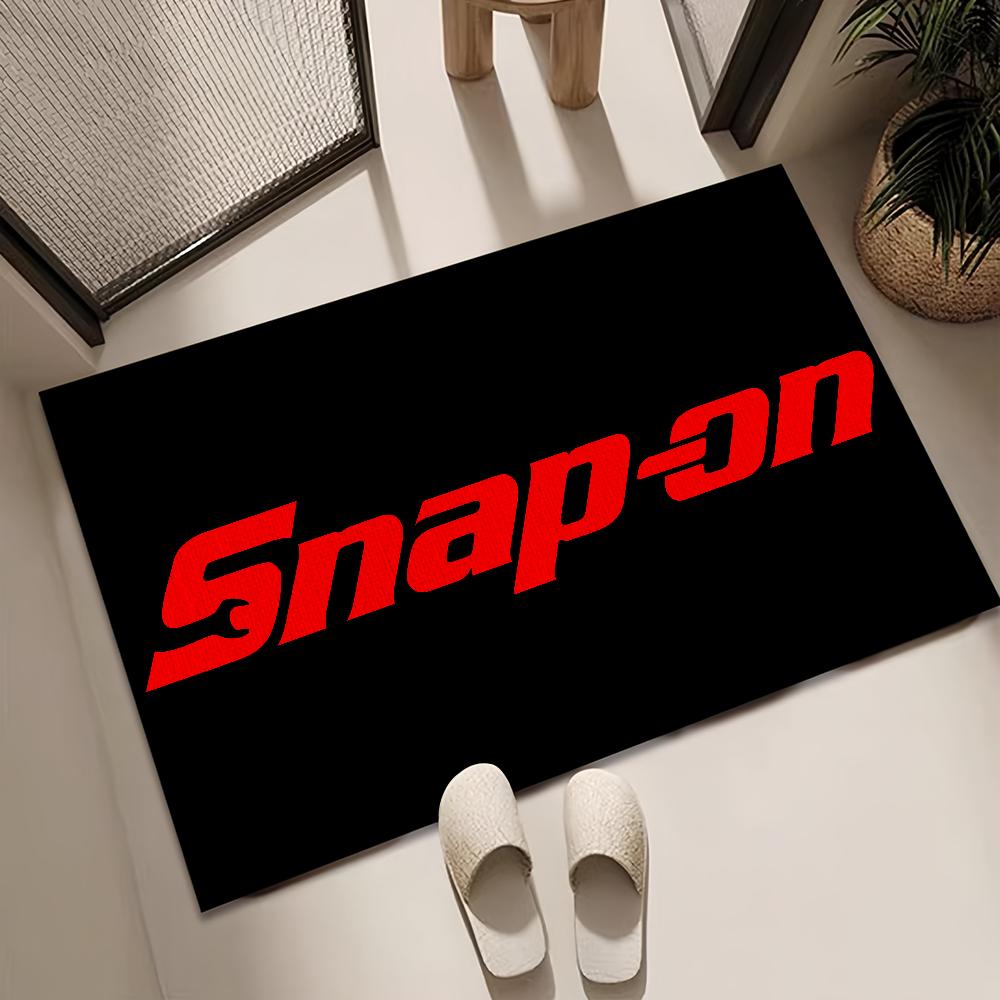 Brand S-snap on tools logo small carpet For House Bedroom Decoration Kitchen Bath Super Absorbent Rug Carpet Foot Non-slip