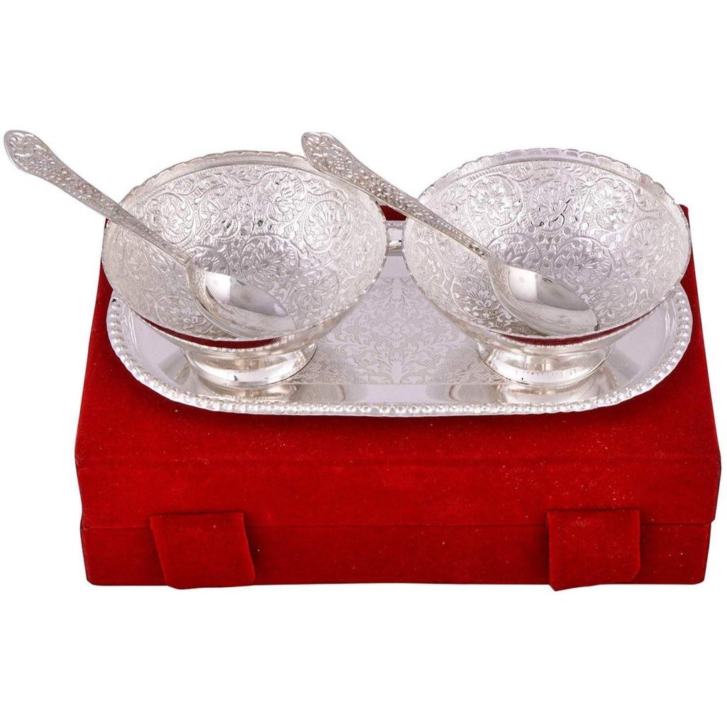 World Silver Plated Metal Bowl Set With Royal Velvet Box, Capsule Tray Bowls - 5 Pcs Set, 100 ML