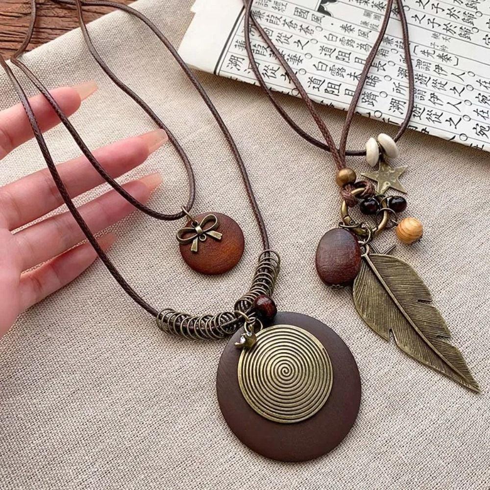 New Chinese Style Feather Leaf Pendant Necklace Vintage Sweater Chain Long Ropse Necklace  Women