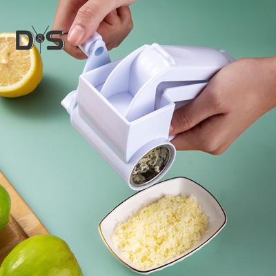 Терка для сыра с поворотной ручкой, 3 барабана из нержавеющей стали, многофункциональная терка для шоколадных орехов, терка для оливок, измельчитель, слайсер, кухонные инструменты