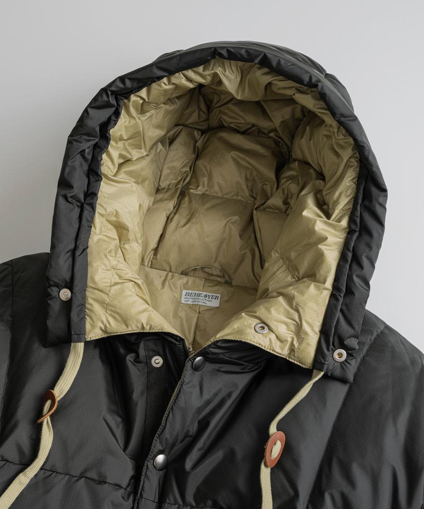 BEHEAVYER Sierra Duck Down Parka Black/L.Olive