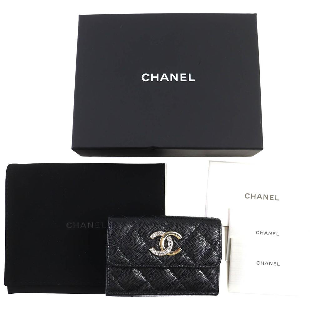 Great CHANEL COCO Mark Matelasse Small Flap Wallet Caviar skin AP4173 Used