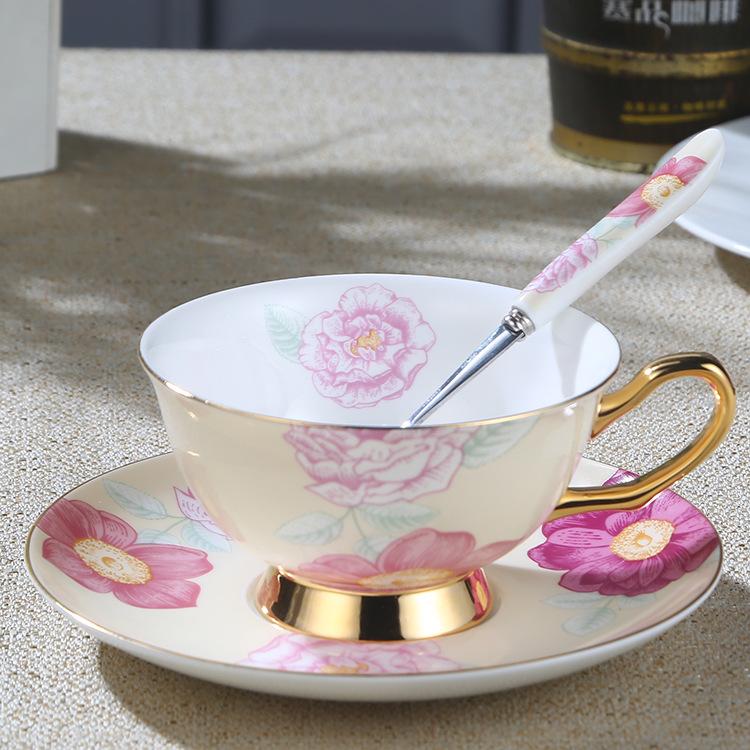 French Retro Gold Painted Ceramic Afternoon Tea Coffee Cup Flower Tea Cup Water Cup Milk Cup Three Pieces