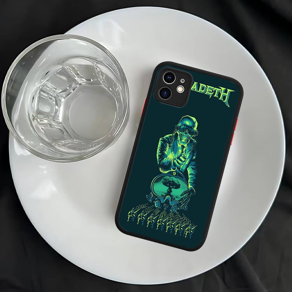 Music Rock M-Megadeth For iPhone 16 15 13 12 14 11 Pro Max X XS MAX Color Case Matte Silicone Phone Cover
