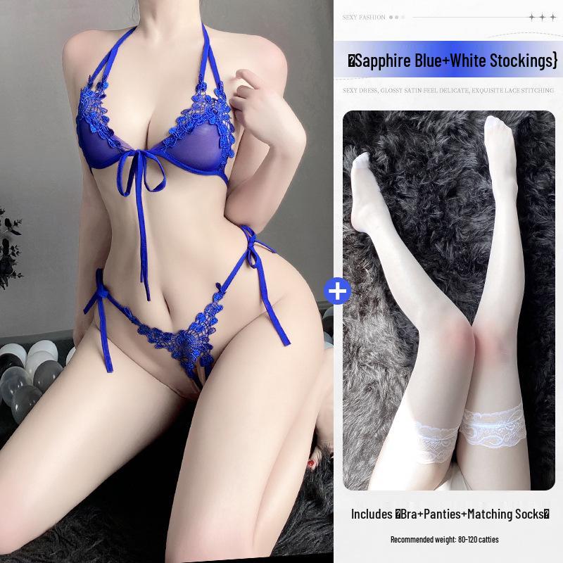 Кружевной комплект нижнего белья из трех предметов: Соблазнительный дизайн с открытой промежностью для маленькой груди