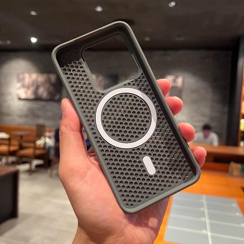Магнитный чехол с защитой от перегрева для Xiaomi 17 Чехол Сотовая вентиляционная решетка Крышка для беспроводной зарядки для корпуса Xiaomi Mi 17 Ударопрочный
