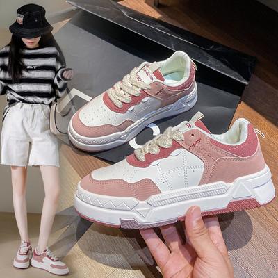 Модные маленькие белые туфли женские весна 2024 новый стиль студенческие уличные туфли-клепки для отдыха