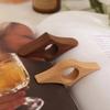 Деревянная поддержка для большого пальца, зажим для страниц книги, кольцо для пальца для чтения, удобная закладка, школьные и офисные принадлежности