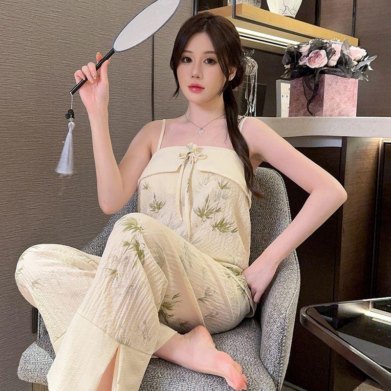 Summer Chinese Feng Shui Ink Painting High Beauty Home Fury Set for Girls with Chest Pads and Hanging Pajamas