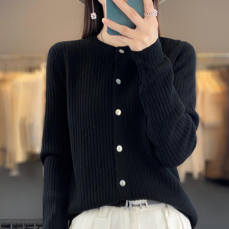 Autumn and Winter Women's Knitwear Fashion Casual Solid Color Print Long Sleeves O Neck Sweater