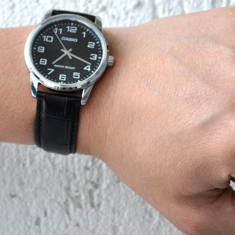 Casio G Shock MTP V001L 1B MTP-V001L-1B