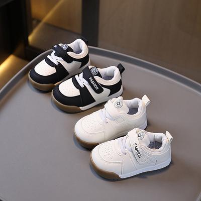 Новые осенние модные повседневные спортивные туфли на мягкой подошве для мальчиков и девочек, подходящие ко всему