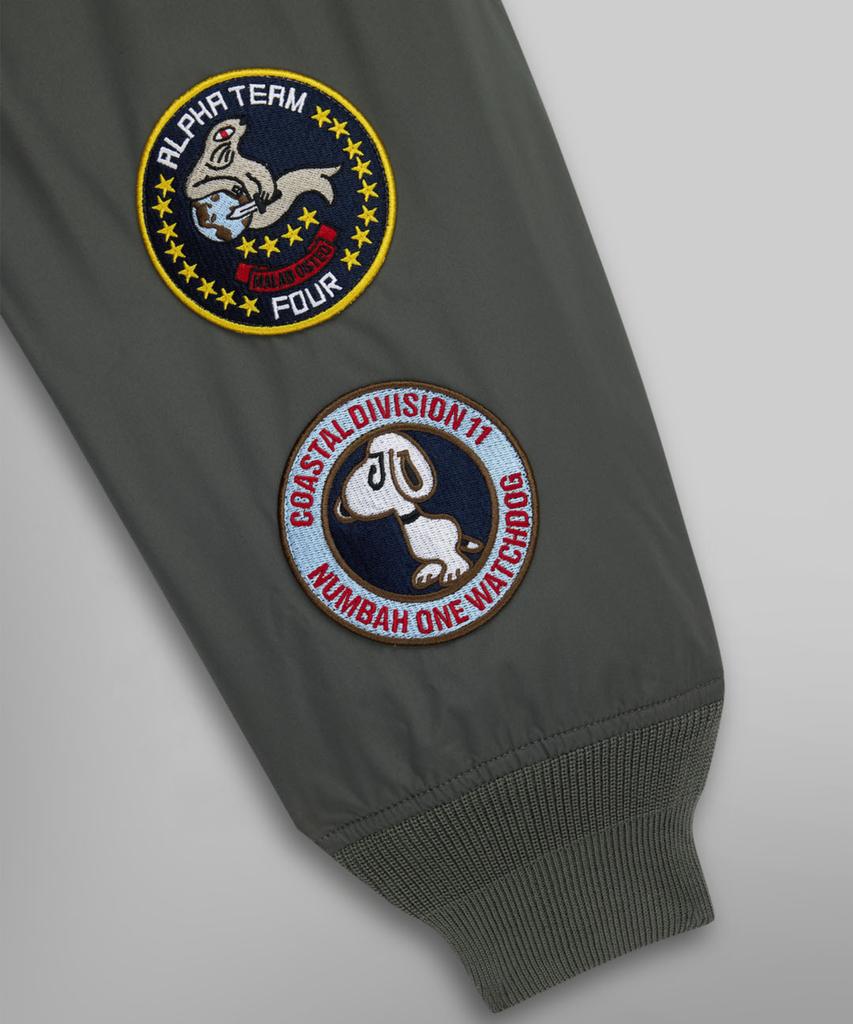 Alpha Industries CWU-36/P Свободная летная куртка с нашивками Цвет: Полевой серый