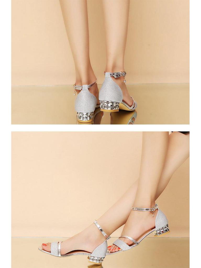 2022 Summer Bright Leather Sandals Low Heel Open Toe Strap Size 43 Women's Korean Style.