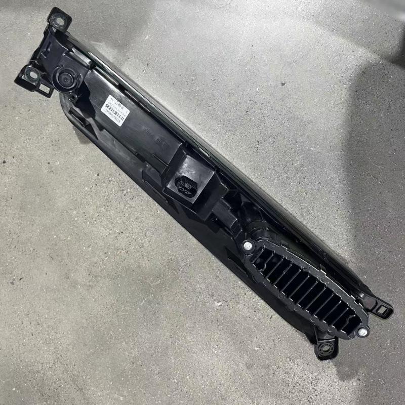 Подходящие дневные ходовые огни для Porsche Cayenne 2018 Передний бампер (Высокая отделка) - Модели 9Y0953049, 9Y0953050