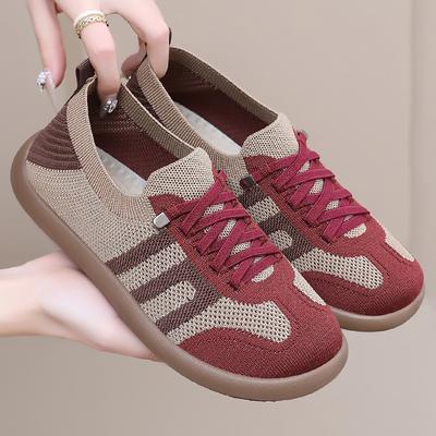 Женская обувь – Кроссовки