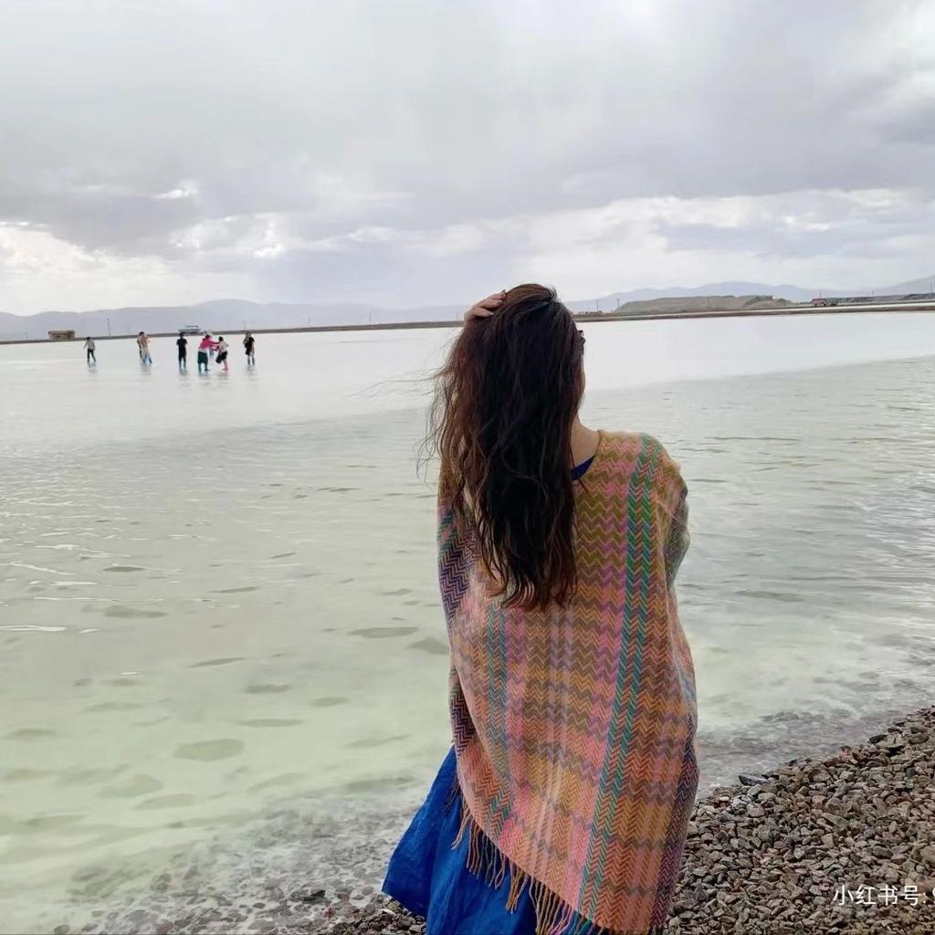 New Style Shawl, Women's Tassel Scarf, Paired with a Cape