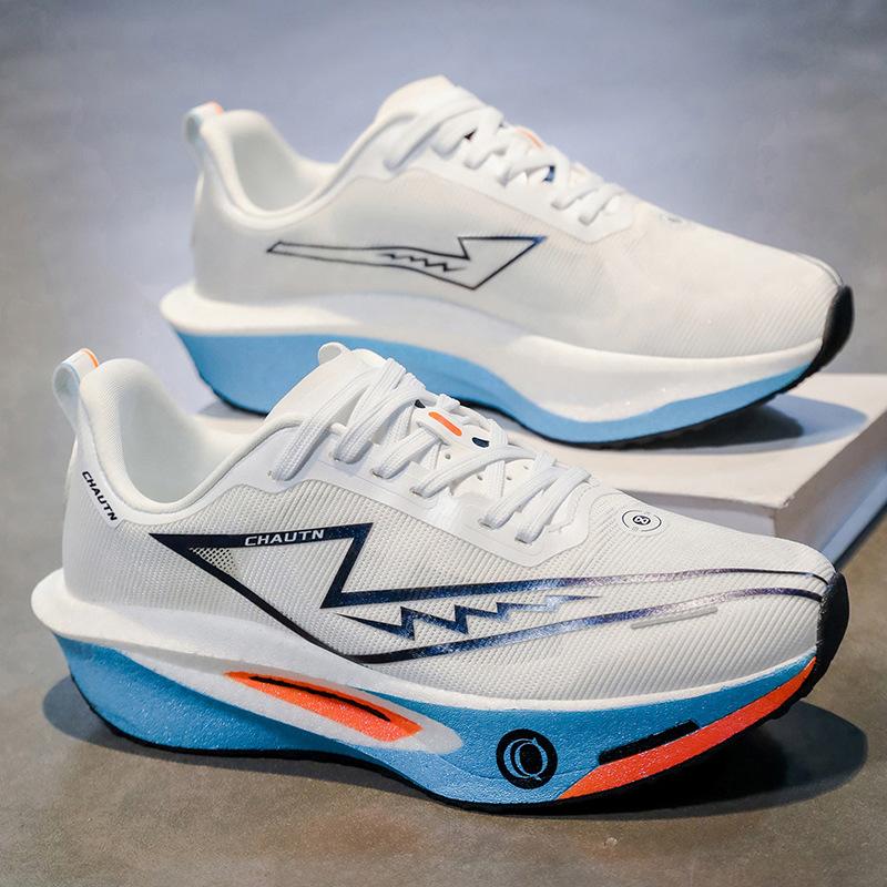 New racing ultra-light sports shoes breathable and versatile couple youth daily leisure low-top training running shoes
