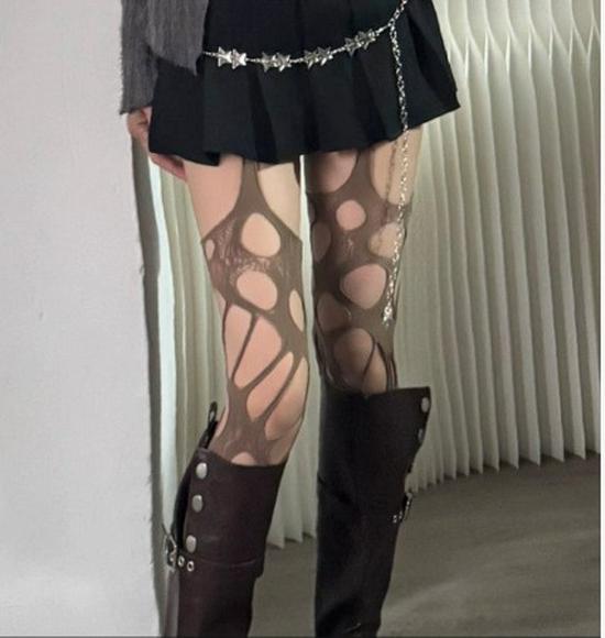 Новые чулки в сеточку Gothic Punk Rose с неровным рваным узором