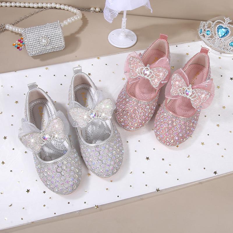 Весна и осень Новые детские одинарные туфли с мягкой подошвой и стразами для девочек