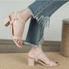 Корейские модные сандалии 2024 года, летние новые простые толстые каблуки, мягкая подошва, универсальные, удобные, темпераментные, женские туфли, нескользящие