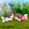 2Pcs Cute Lovers Boy Girl Lying On Front Miniature Garden Bonsai Dollhouse Decor