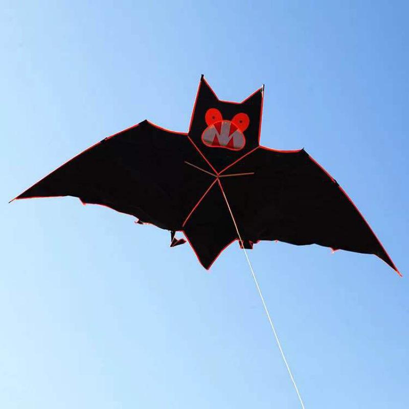 Воздушные змеи Weifang Lightning Bat: Доступны большие, средние и маленькие размеры
