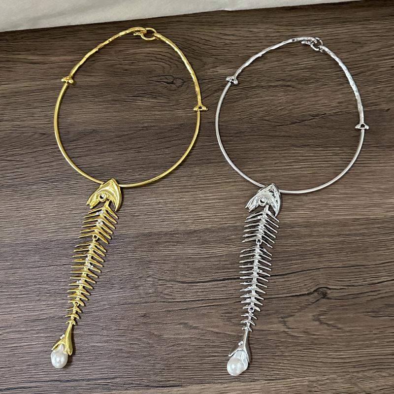 Novelty Design Alloy Big Fish Bone Pendant Choker Necklace For Women Exaggerated Necklace Jewelry Accessories Gift
