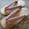 Мастера объединяют 300 лет традиций Nezuko Traditional Craft Made in Japan [Kiso Geta] Для женщин (Полосатый Мияби)