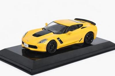 Модель-копия Corvette 1/43 CORVETTE Z06 2017 (желтый) с чехлом [Параллельный импорт]