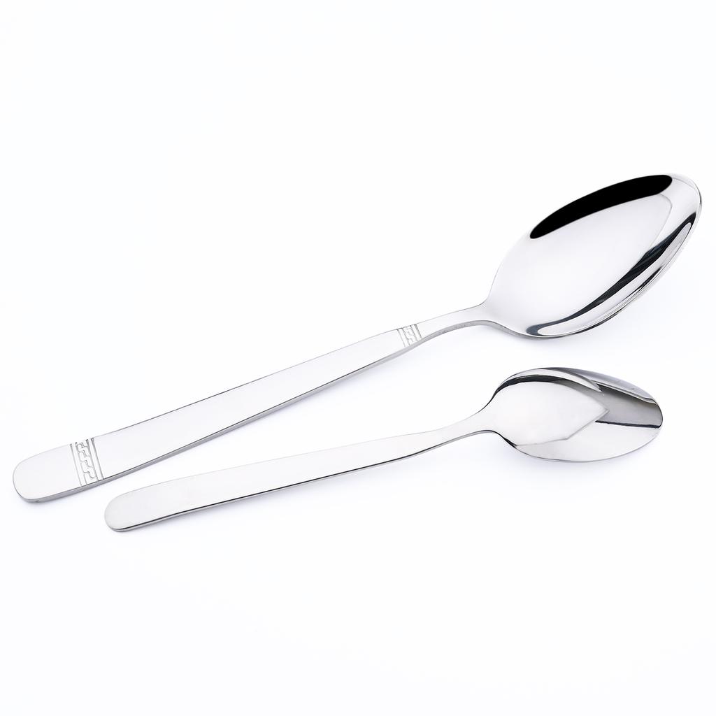 4Pcs Vintage Carved Gold Cutlery Set Western Stainless Steel Dinnerware High Quality Flatware Spoon Knife Fork Tableware Kitchen Silverware