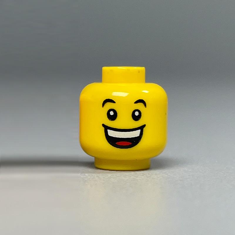 Набор голов минифигурок из строительных блоков – Выражения лиц в жёлтом