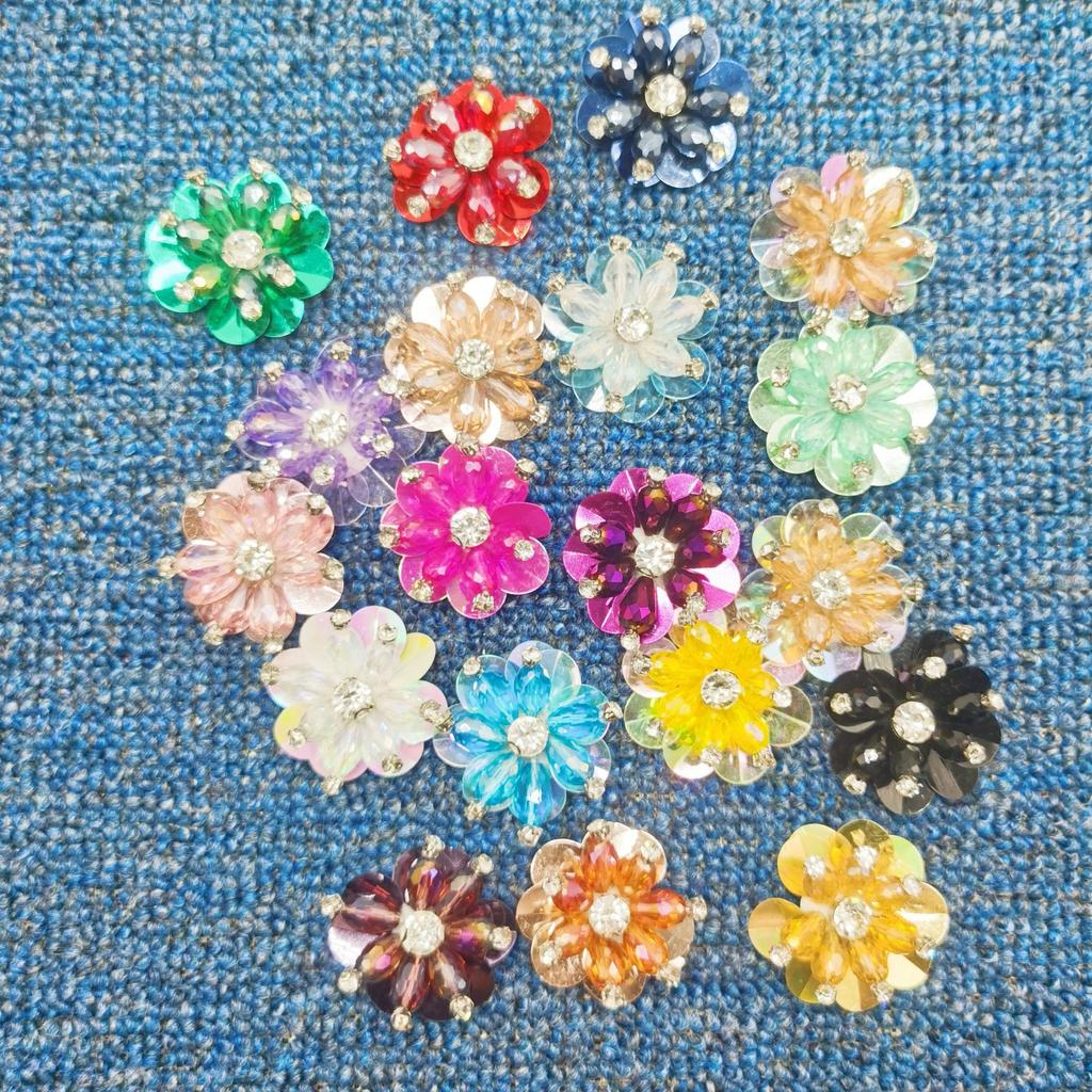 Цветные бусины Цветок Кристалл Ручная работа Бусины Одежда Ювелирные изделия Патч Декаль Аксессуары Сделай сам