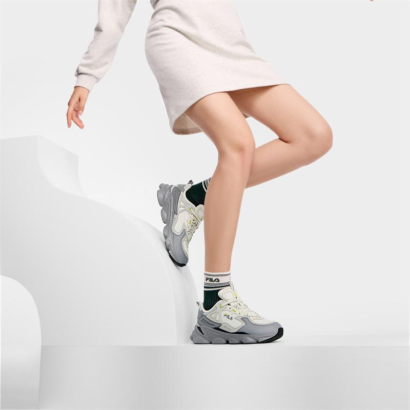 Fila Ретро Серия Минималистичные Кроссовки с Толстой Подошвой Женские Кроссовки Туманно-Серый Сплав-Серый F12W422111FVV