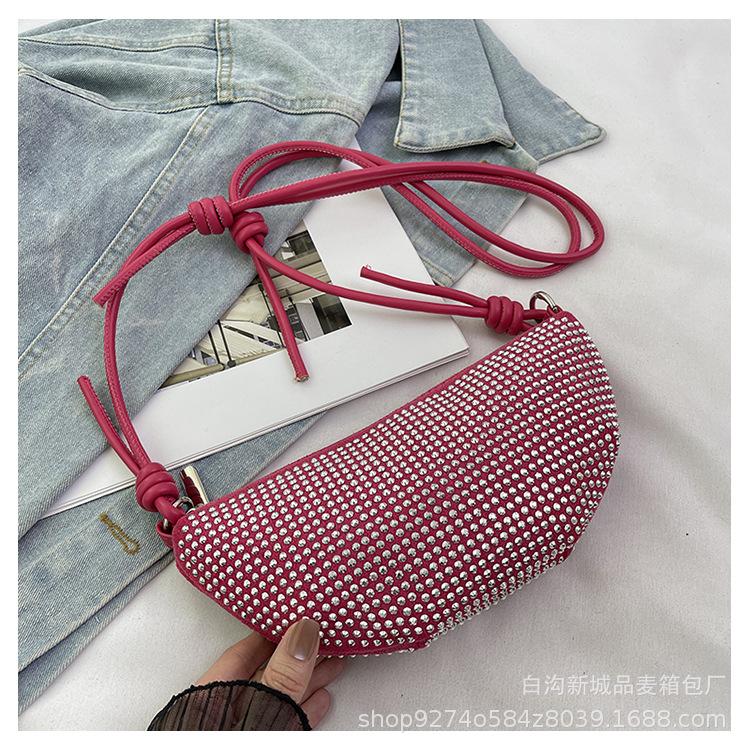 Texture popular underarm bag Korean version of the new trendy bright diamond fashion niche full diamond one-shoulder crossbody bag dumpling bag