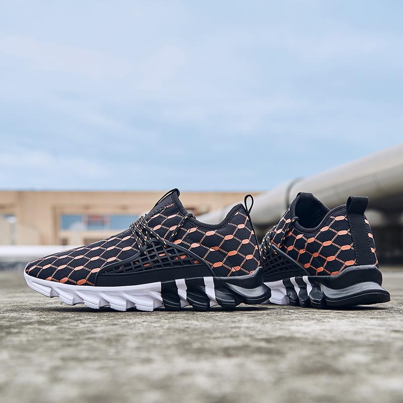 Мужская обувь большого размера 39-47Сверхлегкие спортивные повседневные мужские туфли Four Seasons Кроссовки для мужчин