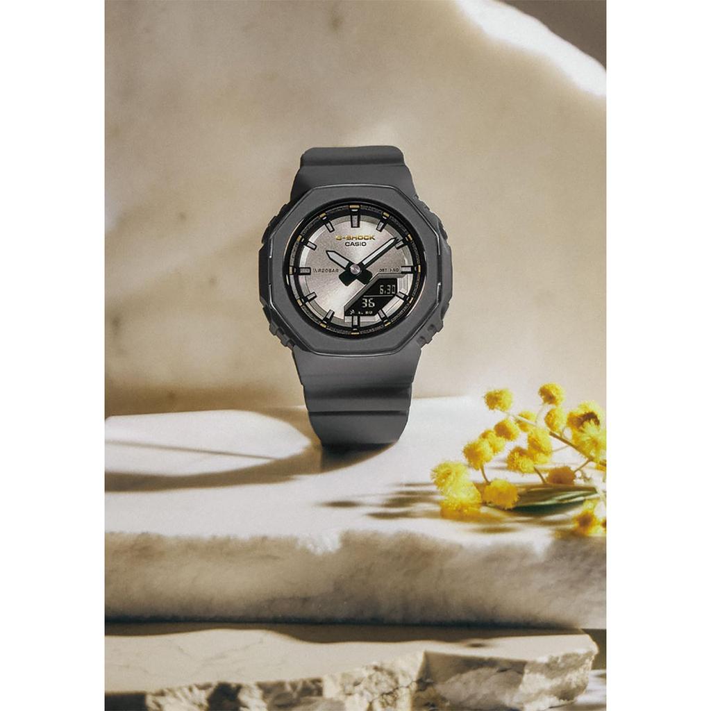 Casio Женские часы G-Shock GMA-P2126W-8AJR Темно-серые Международный женский день Модель Экологичные материалы
