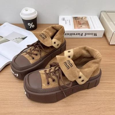 Модные женские ботинки 2024 года, матовая кожа, высокие повседневные туфли с лацканами, толстая подошва с буквами, ретро-шнурки, увеличивающие рост, обувь для скейтбординга